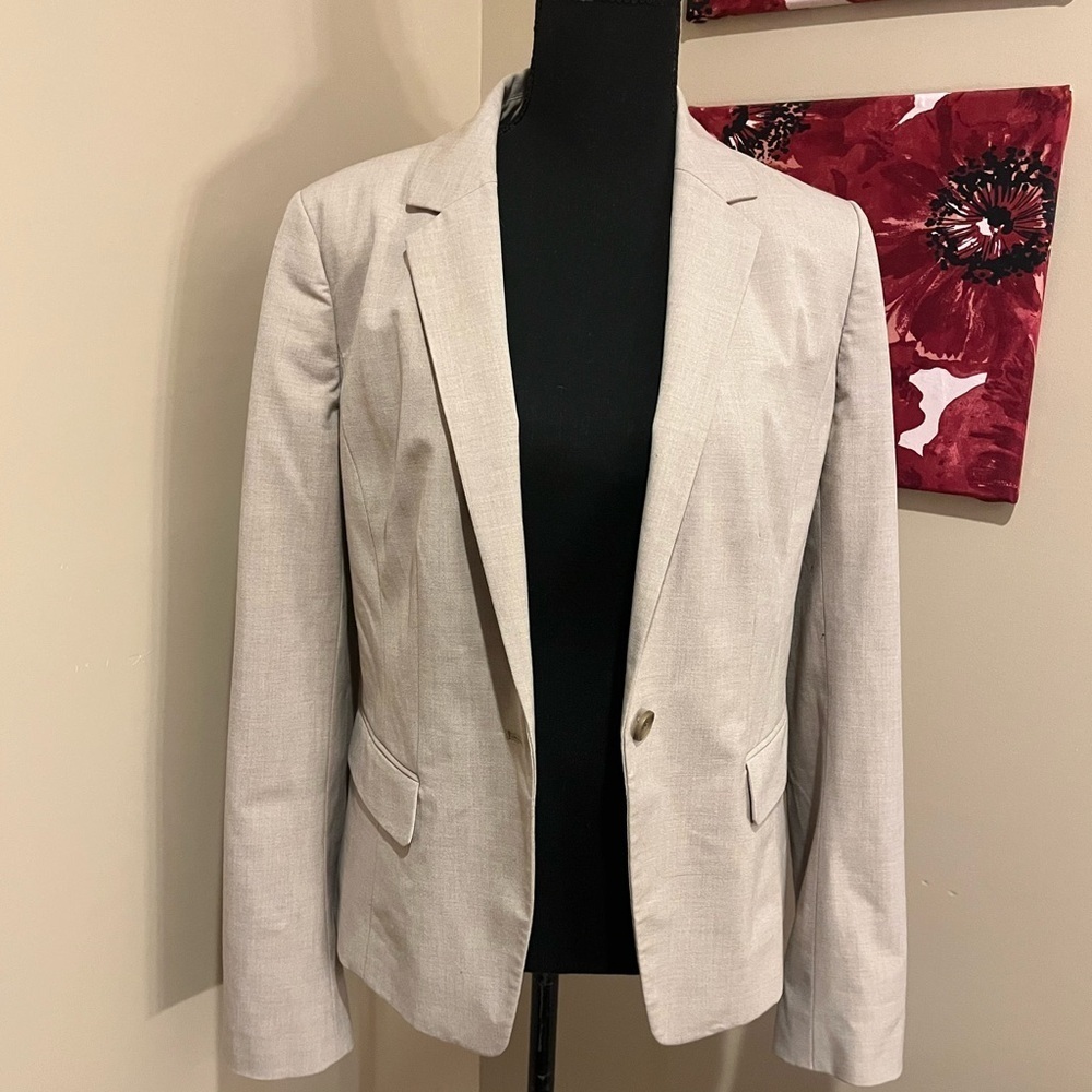Ann Taylor  Cream Stretch TwillBlazer, lined, size 10 - Picture 2 of 10
